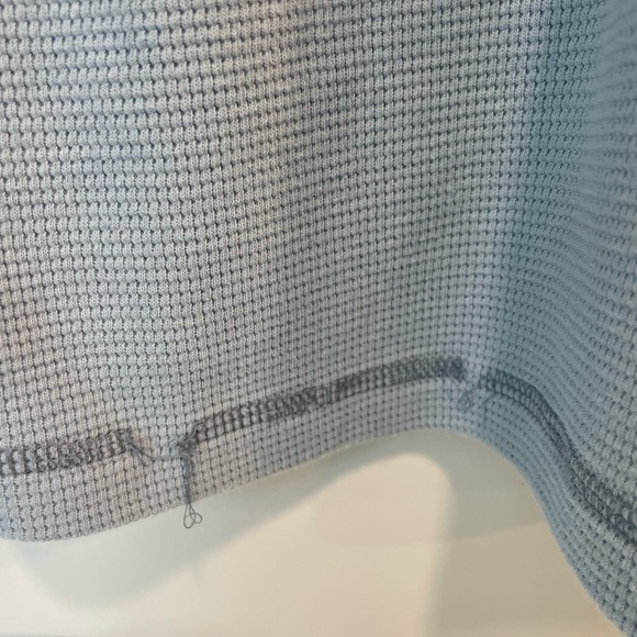 Eddie Bauer Vintage Henley in light blue - Picture 7 of 7